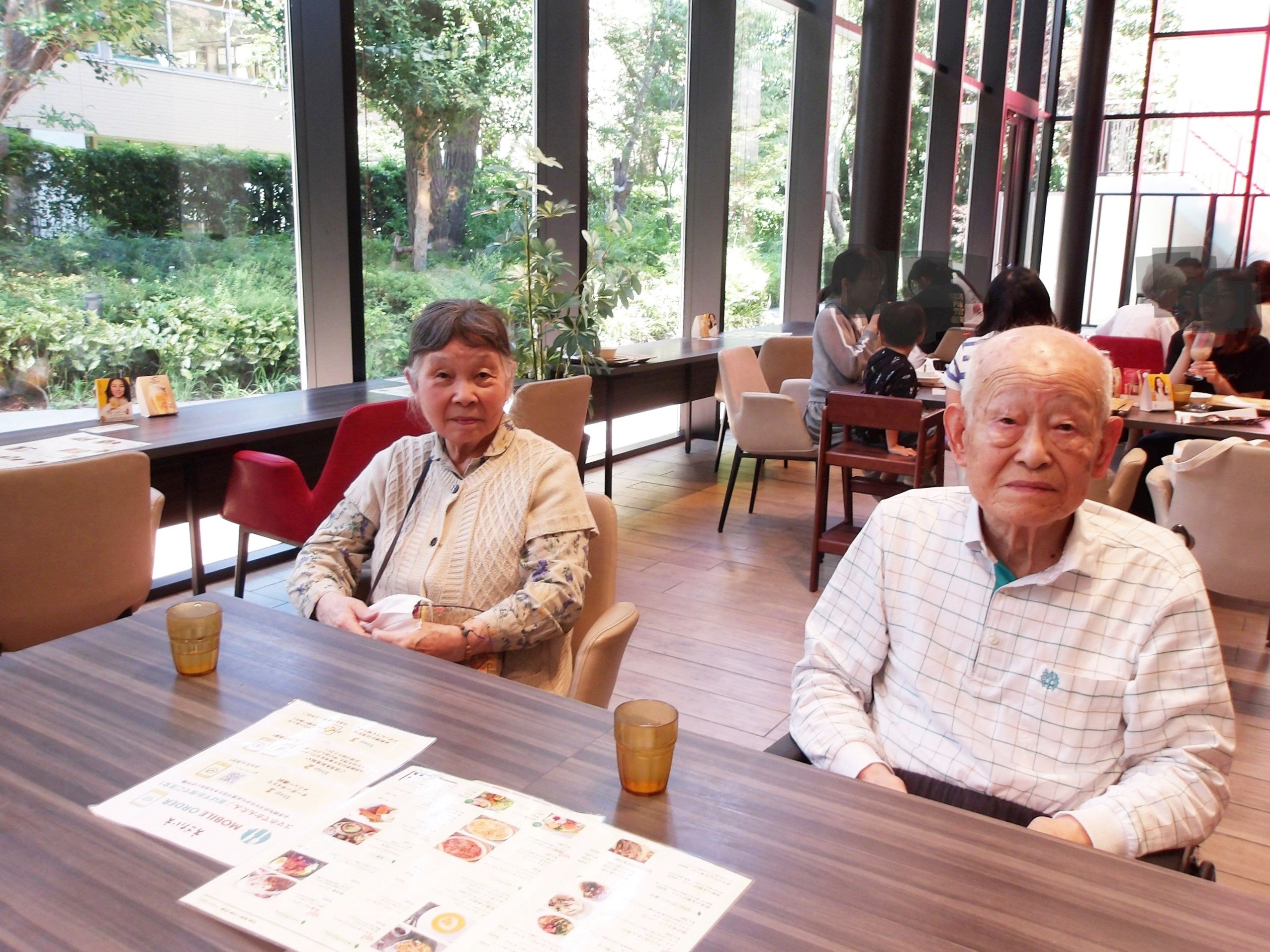 カフェまでドライブ-1　　ニチイホーム野方