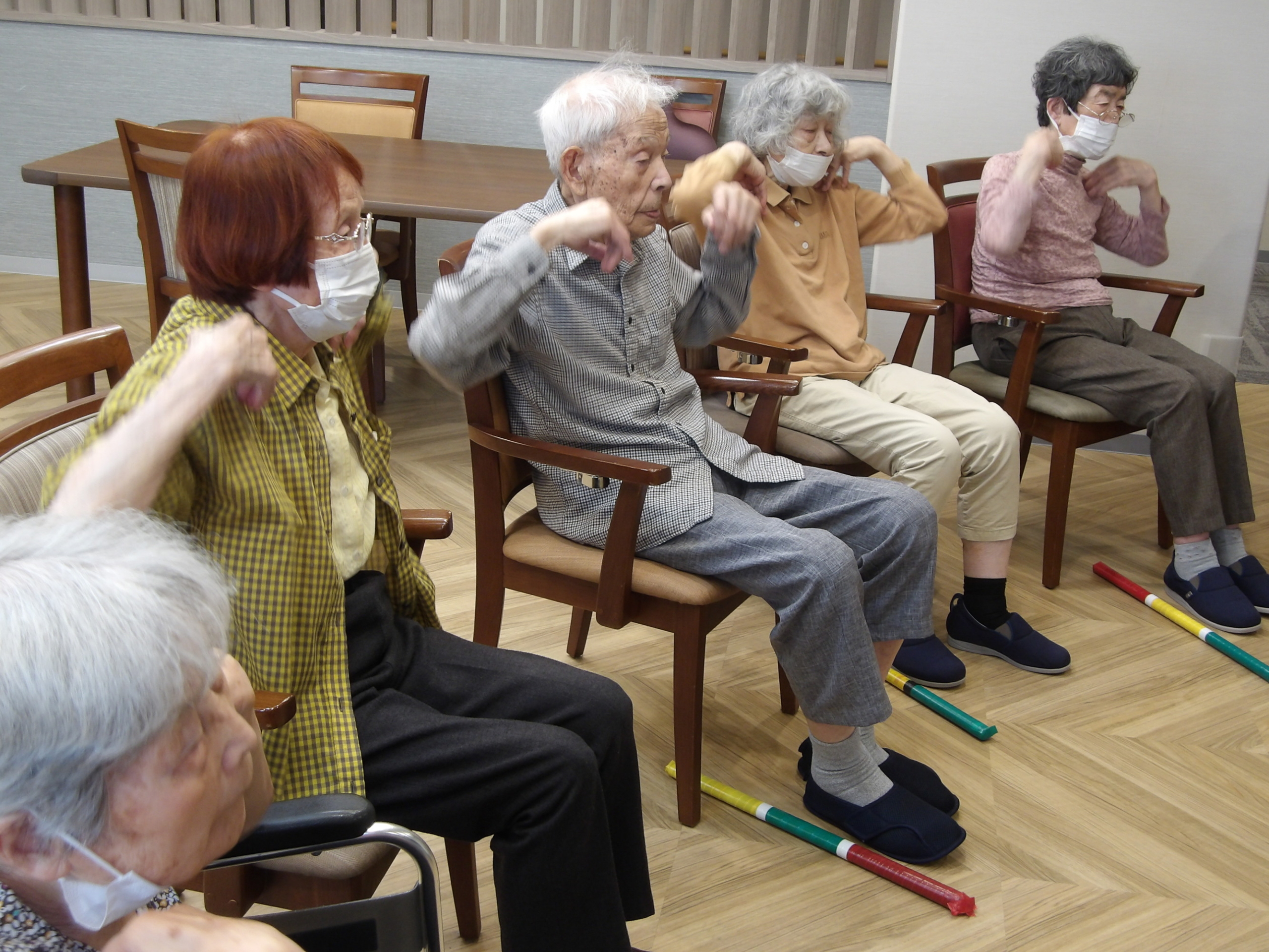 体操の時間-1　ニチイホーム野方