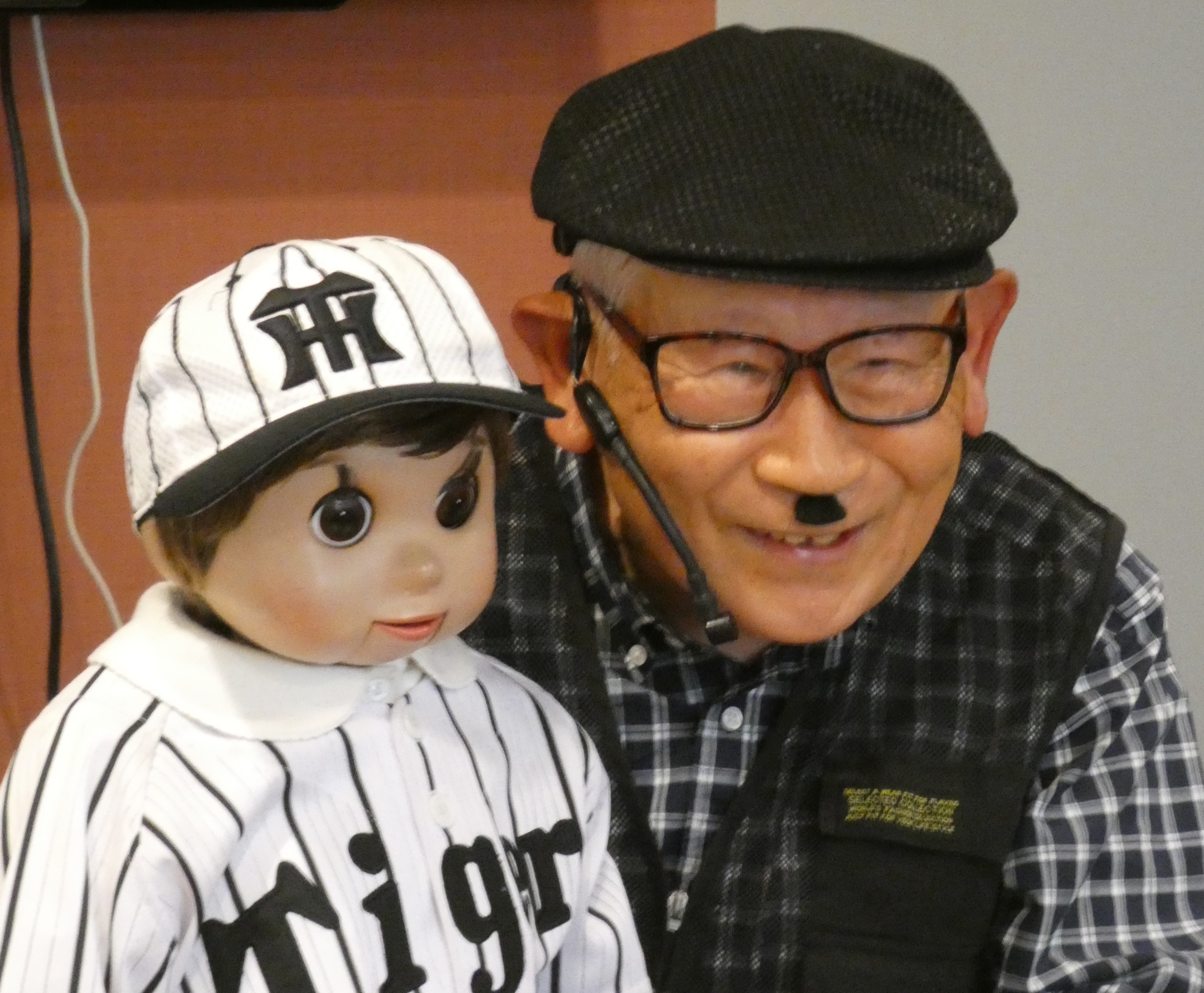 ニチイメゾン北豊島20251023腹話術1