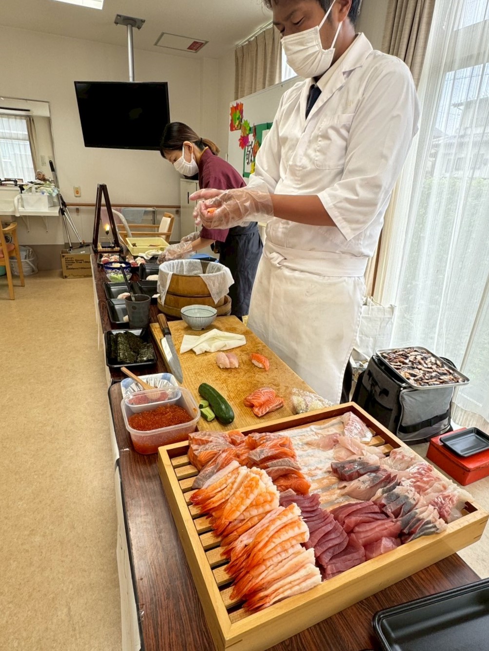 ニチイメゾン栗東20250924お寿司1