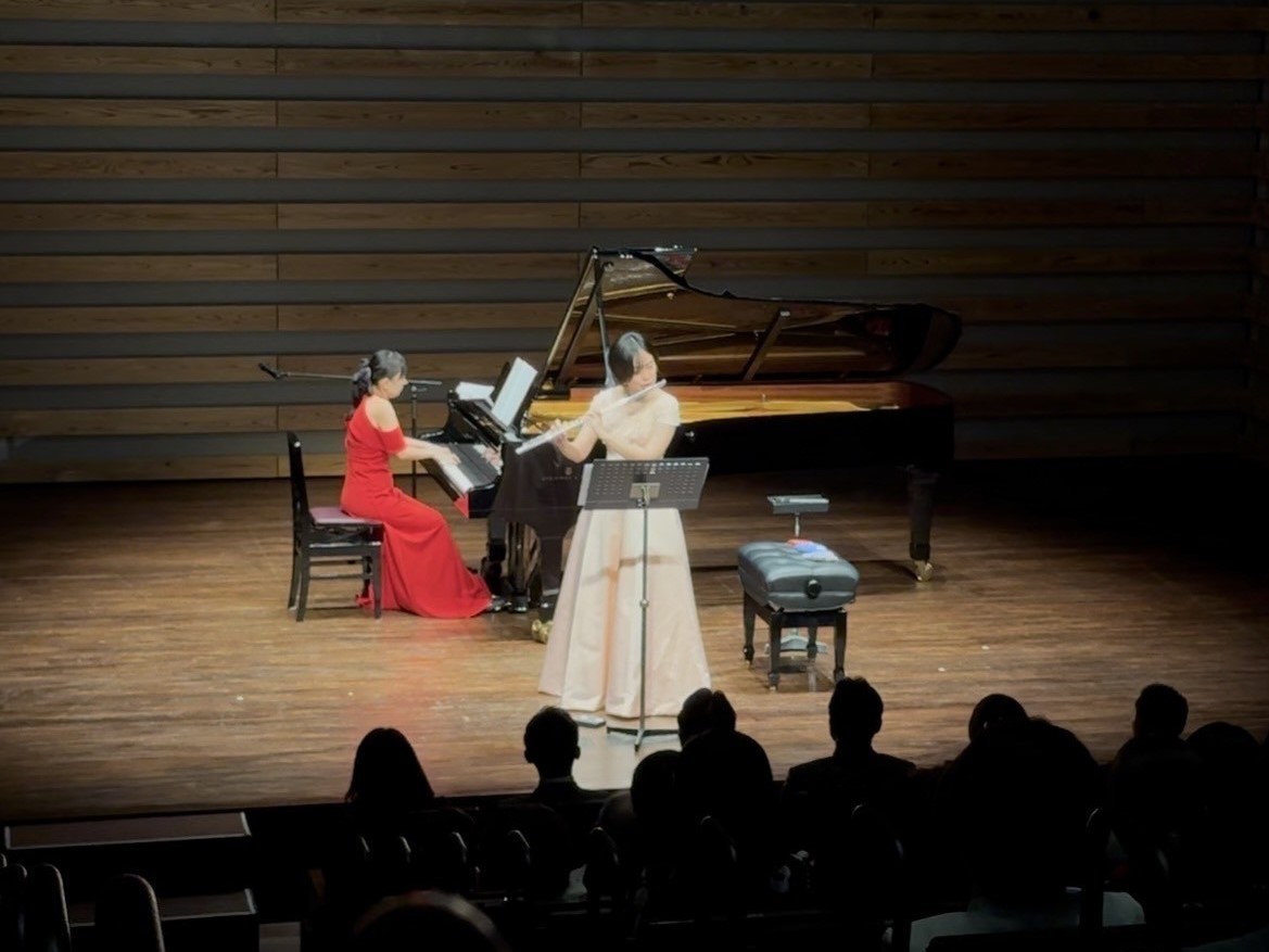 ニチイメゾン栗東20251016秋の音楽祭１